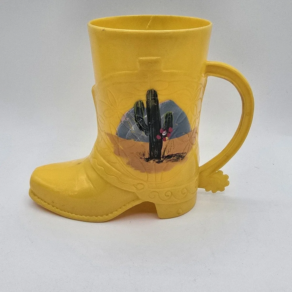 Vintage Plastic Kid Drinking Cup Yellow Boot Spur Cowboy Cowgirl Western Floral
